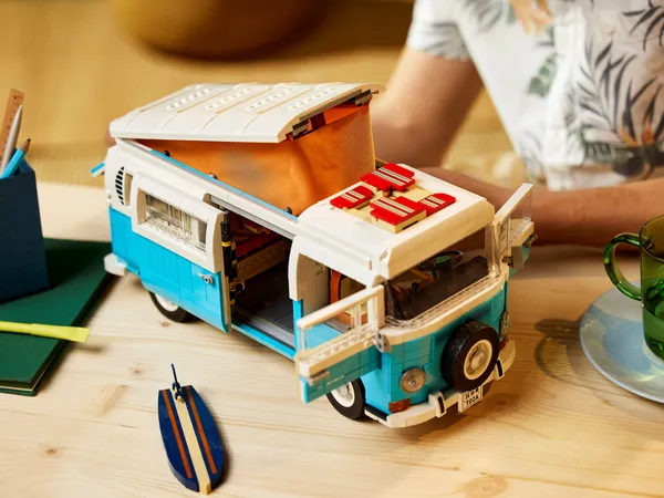 Volkswagen T2 Camper Van — 14