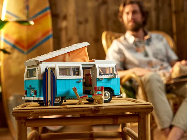 Volkswagen T2 Camper Van — 28