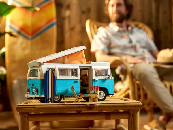 Volkswagen T2 Camper Van — 31