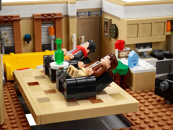 Friends - The Apartments — 8