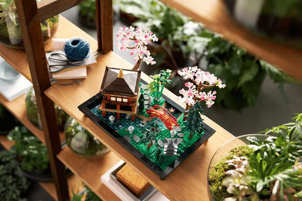 Tranquil Garden — 11