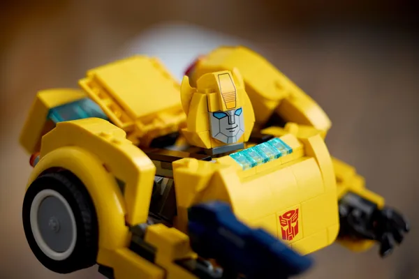 Bumblebee — 12