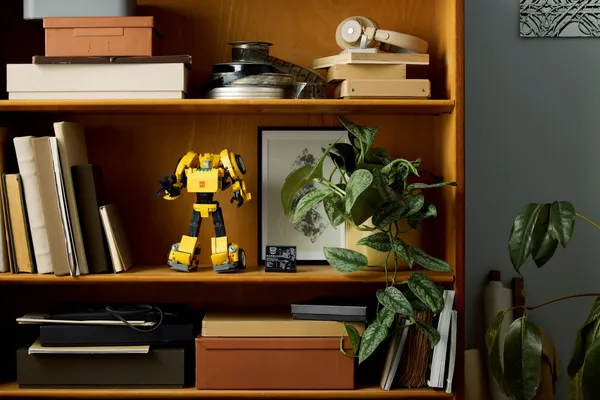 Bumblebee — 14