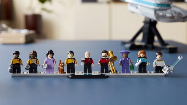 Star Trek: U.S.S. Enterprise NCC-1701-D — 12