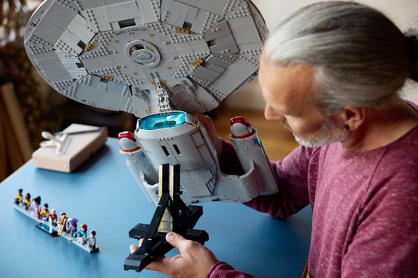 Star Trek: U.S.S. Enterprise NCC-1701-D — 15