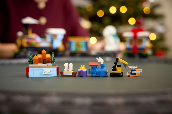 Holiday Express Train — 16