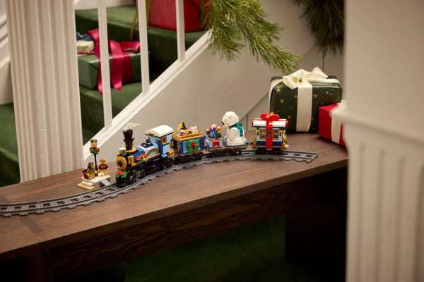 Holiday Express Train — 17