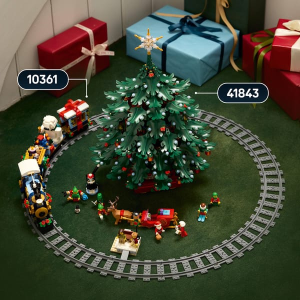 Holiday Express Train — 18