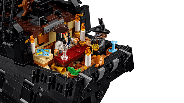 Captain Jack Sparrow's Pirate Ship — 10