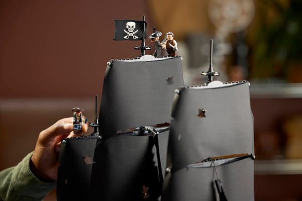 Captain Jack Sparrow's Pirate Ship — 19