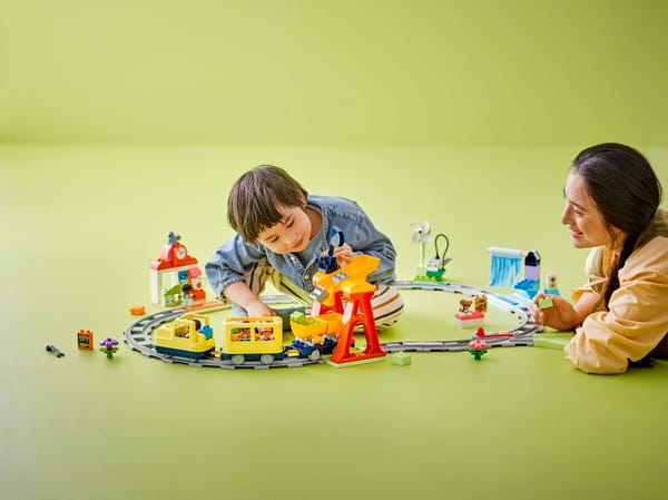 Big Interactive Community Train — 8