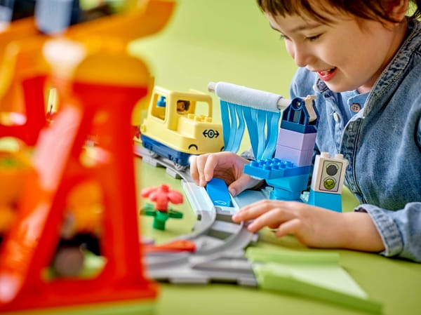 Big Interactive Community Train — 9