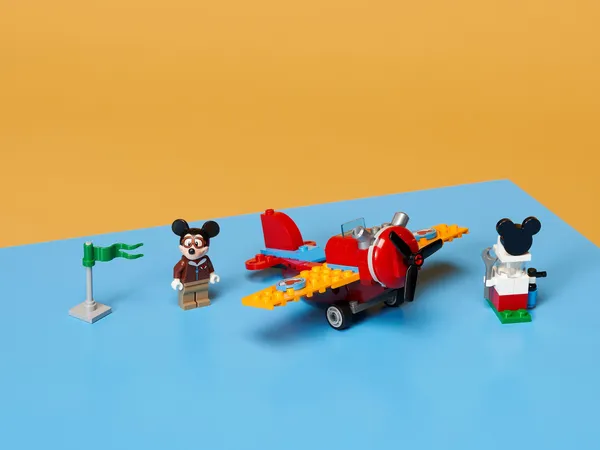 Mickey Mouse's Propeller Plane — 11