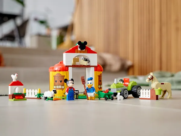 Mickey Mouse & Donald Duck's Farm — 11