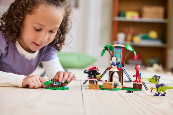 Spidey and Gobby's Raptor Battle at Tree House HQ — 9