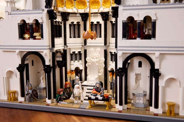 The Lord of the Rings: Minas Tirith — 21