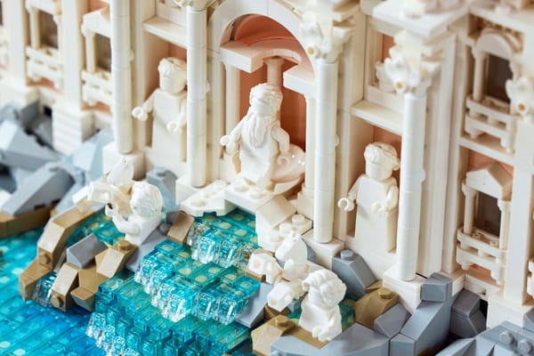 Trevi Fountain — 8