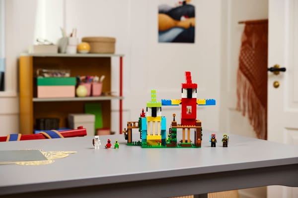 The Parrot Houses — 9