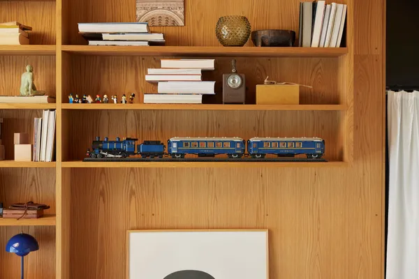 The Orient Express Train — 14