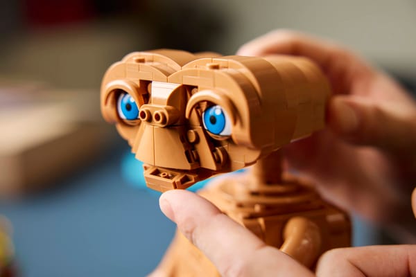 E.T. the Extra-Terrestrial — 17