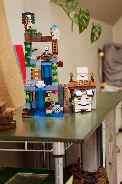 Ghast Station — 11