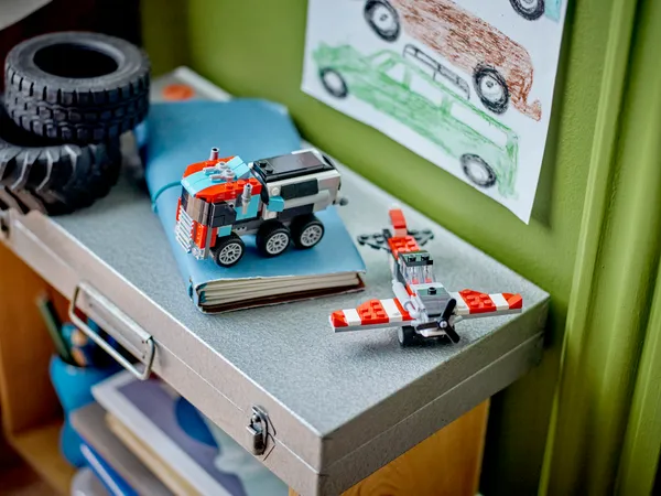 Flatbed Truck with Helicopter — 10