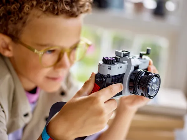 Retro Camera — 11