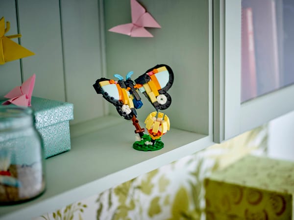 Wild Animals: Tropical Toucan — 8