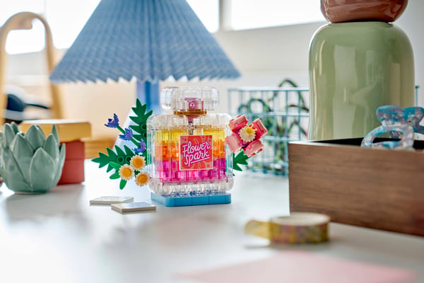 Floral Decor Perfume Bottle — 8