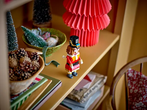 Nutcracker — 5