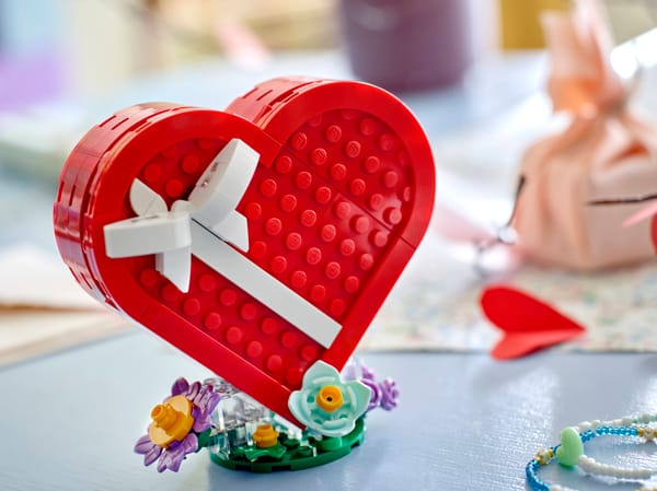 Celebration Series: Valentine's Day Box — 3