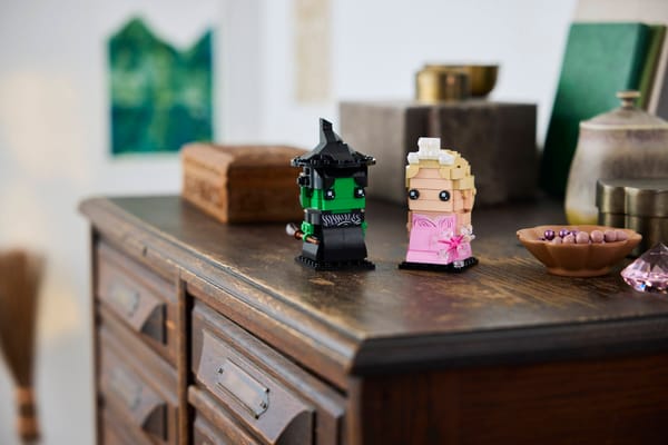 Elphaba & Glinda Figures — 5