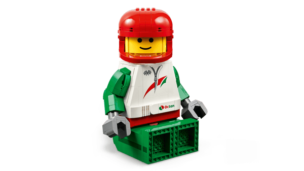Up-Scaled Racing Driver Minifigure — 4