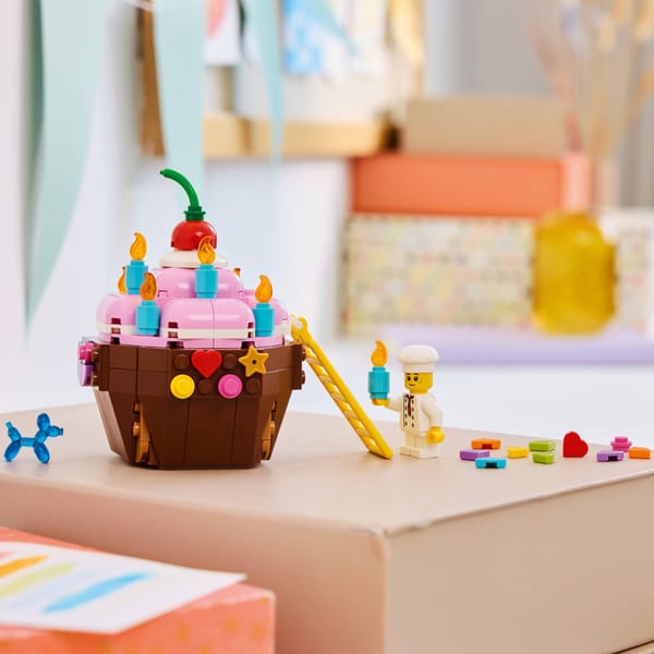 Birthday Cupcake — 3