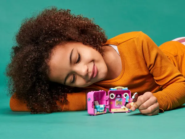 Olivia's Gaming Cube — 9
