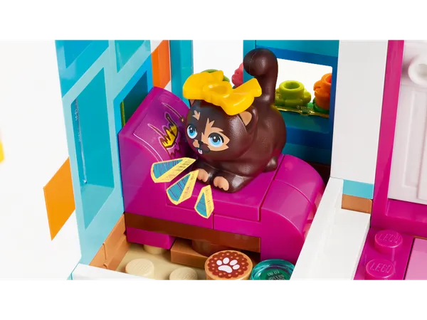 Cat Hotel — 4