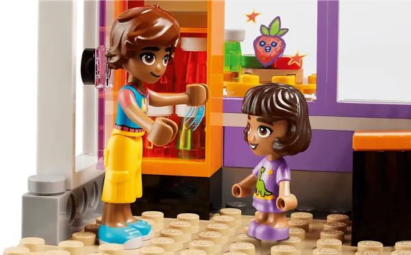 Heartlake City Community Kitchen — 6