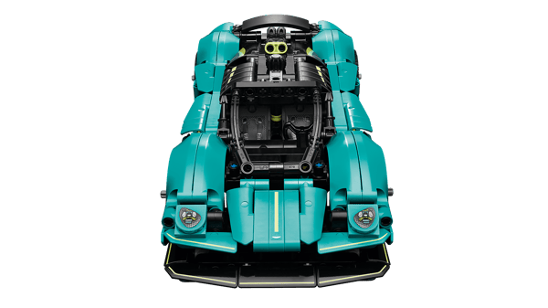Aston Martin Valkyrie — 4