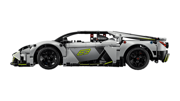 Lamborghini Revuelto Super Sports Car — 3