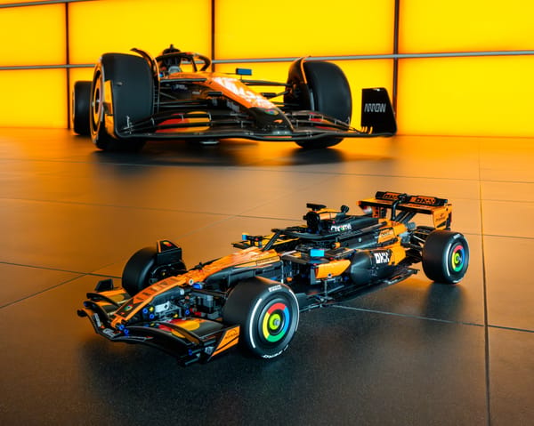 McLaren MCL39 F1 Car — 21