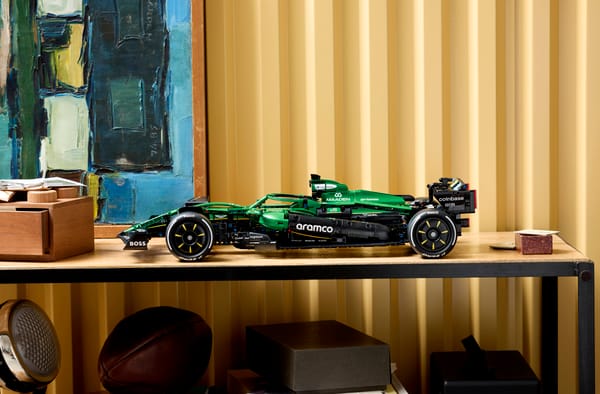 Aston Martin Aramco AMR25 F1 Car — 20