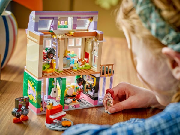 Music Store & Apartment — 8