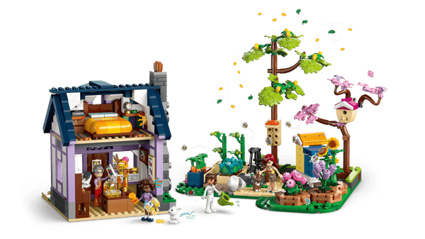 Beekeepers' House and Flower Garden — 3