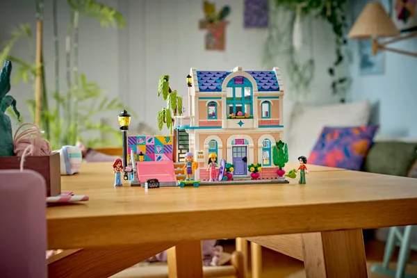 Liann's Family House — 11