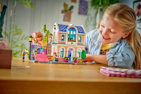 Liann's Family House — 9