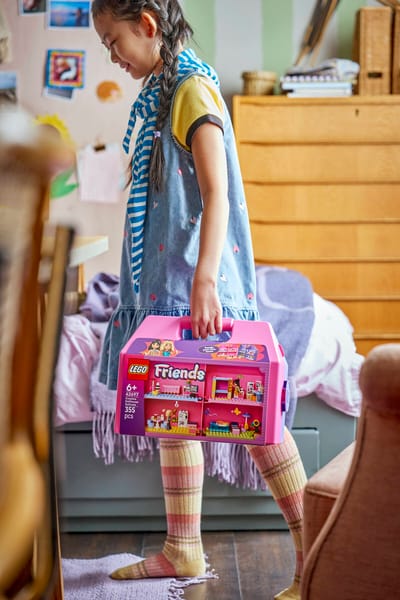 Creative Dollhouse Suitcase — 13