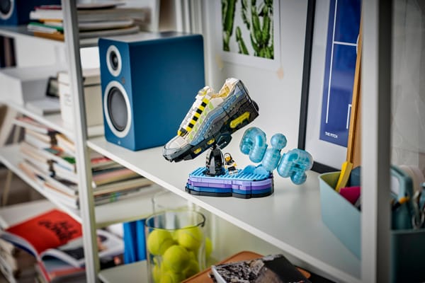 Nike Air Max 95 x LEGO Set — 9