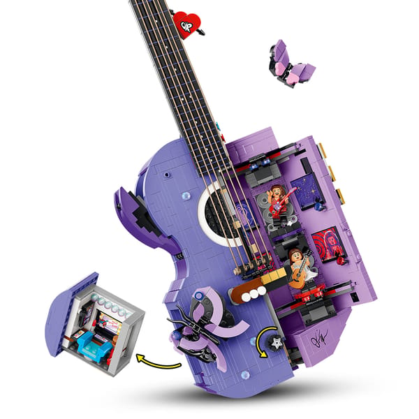 Olivia Rodrigo’s Dual Guitar — 4