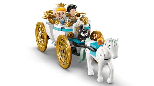 Cinderella's Castle & Horse Carriage — 5