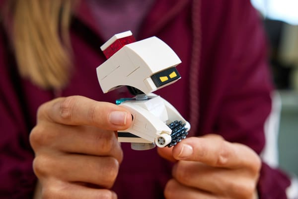 WALL-E and EVE — 11